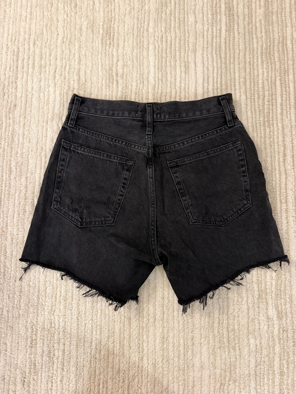 Agolde Riley High-Rise Shorts in Vortex - Picture 5 of 7